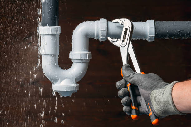 Professional Gas Line Repair technician working in New Hill, NC